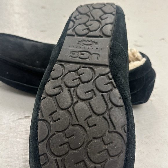 Ugg Suede slippers men’s size 12 black - Picture 7 of 12